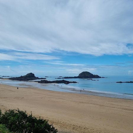 Le Mistral Du Centre Ville ,Chaleureux A 2 Min De La Plage Dinard Exterior foto